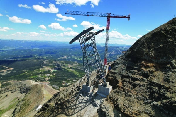 The old tram ran on a continuous span—which explained some of the sway in the wind. The new tram sports a stabilizing midway tower, and computer assisted docking to ease the entry. Photography by Chris Kamman, Courtesy of Big Sky Resort